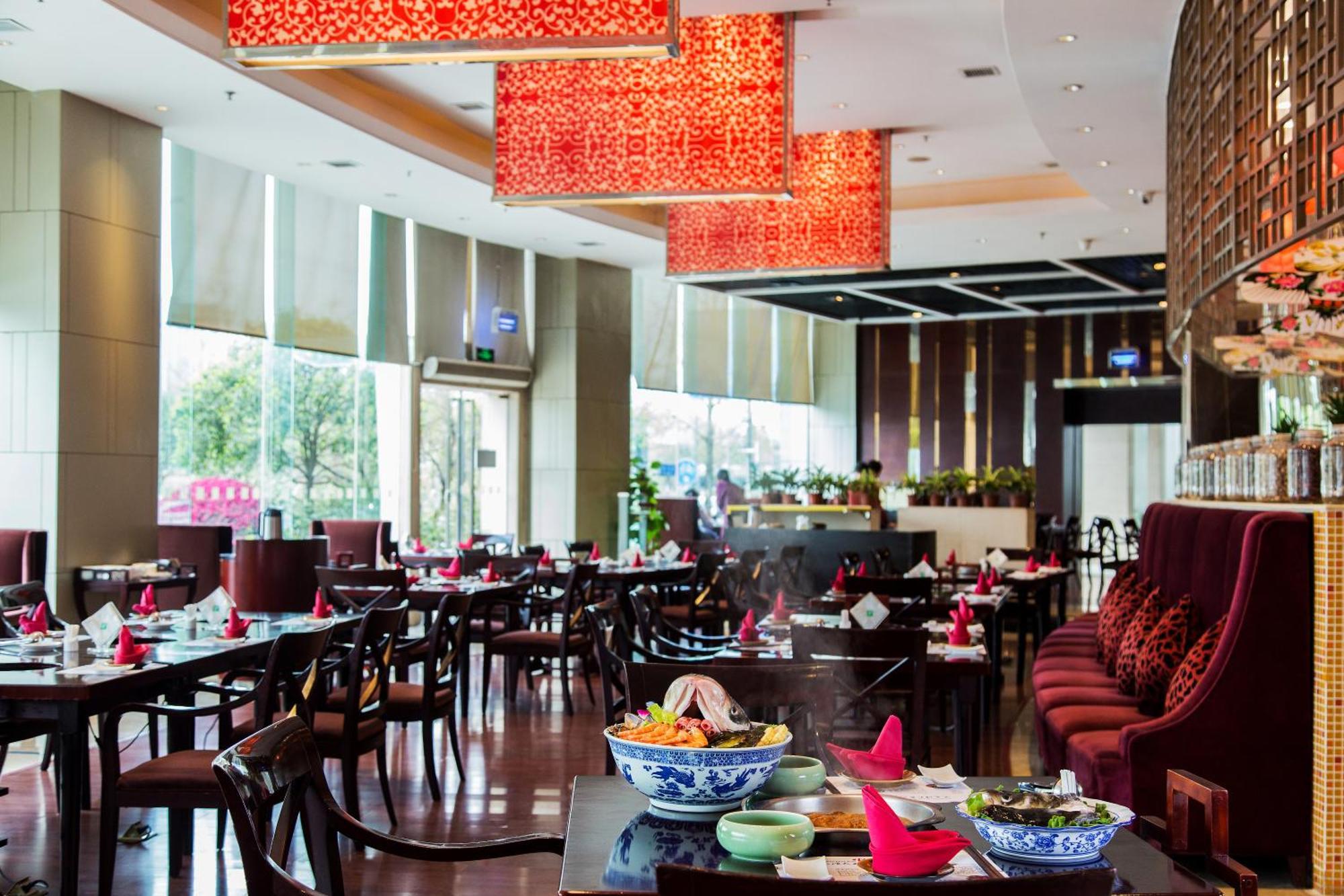 Holiday Inn Chengdu Century City-Easttower Buitenkant foto